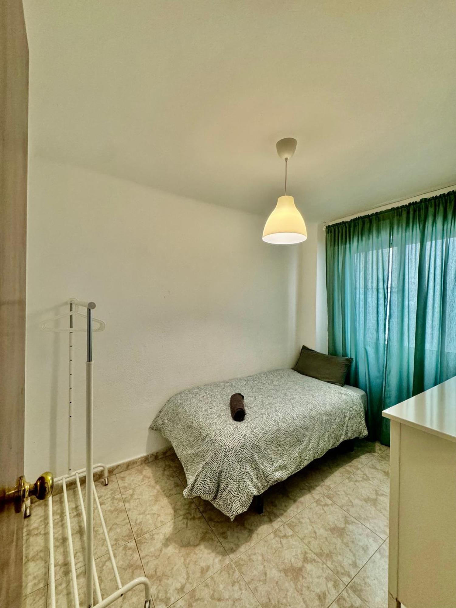Acogedor Apartamento En Malaga Exterior photo