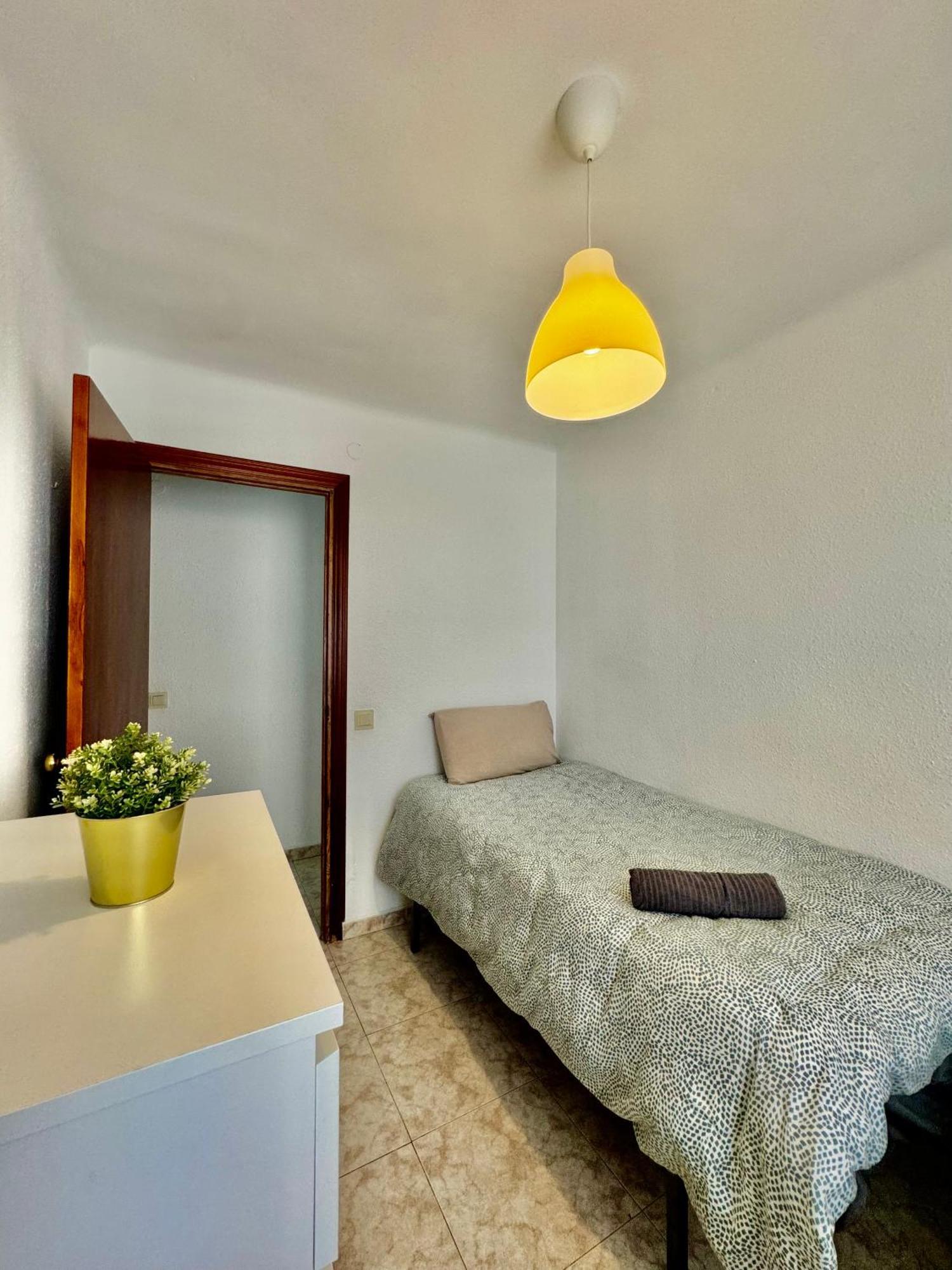 Acogedor Apartamento En Malaga Exterior photo
